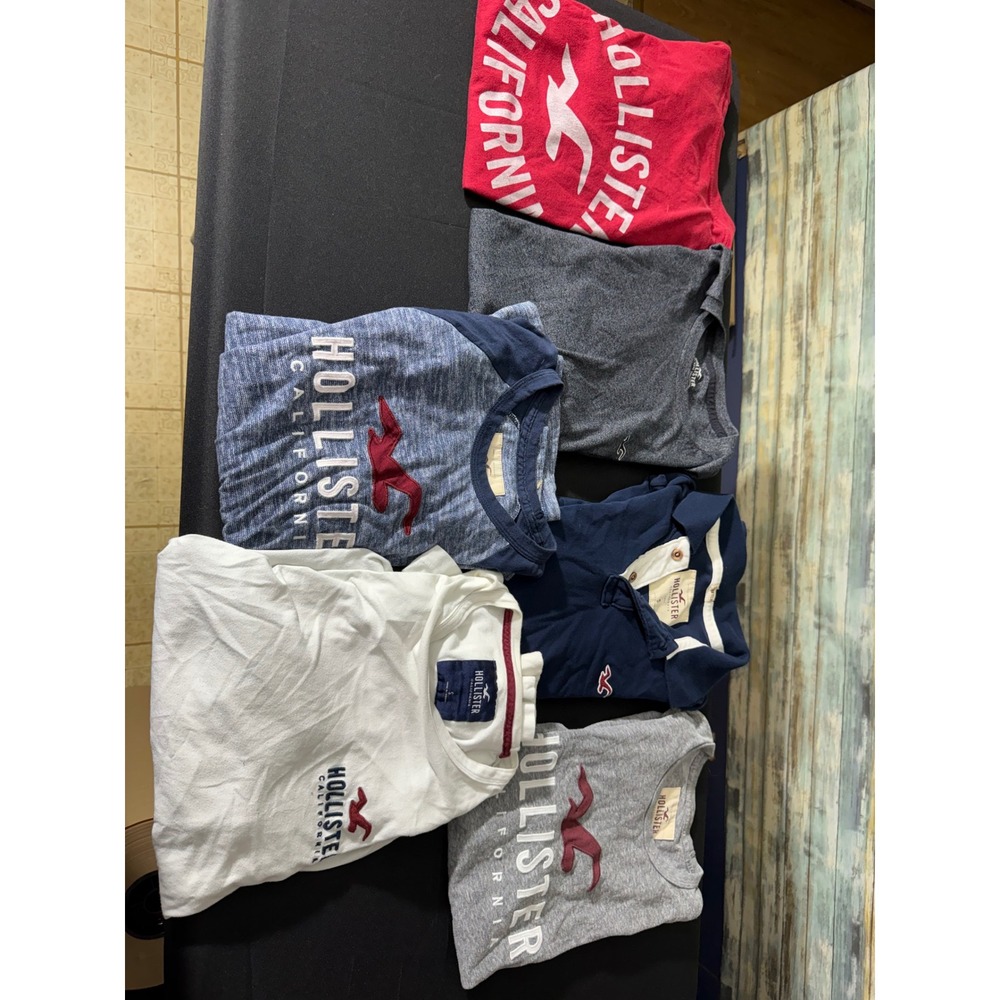 Hollister T-Shirt Polo Bundle 6pc Size S Multicolor Excellent Graphic Logo Lot